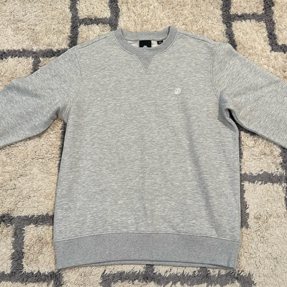 Element crewneck skate sweater.  New without tags
